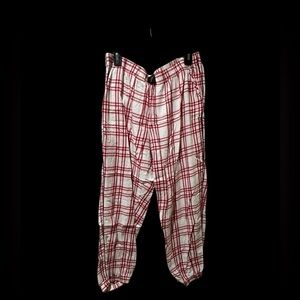 Large Victoria's Secret Red and White Plaid Pajama Set